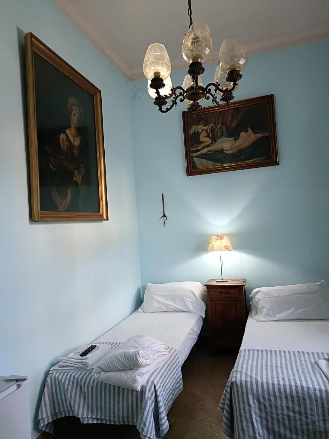 Mavipagi Lägenhet Verona Exteriör bild