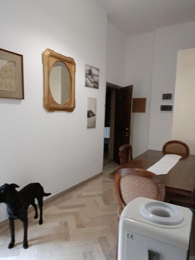 Mavipagi Lägenhet Verona Exteriör bild