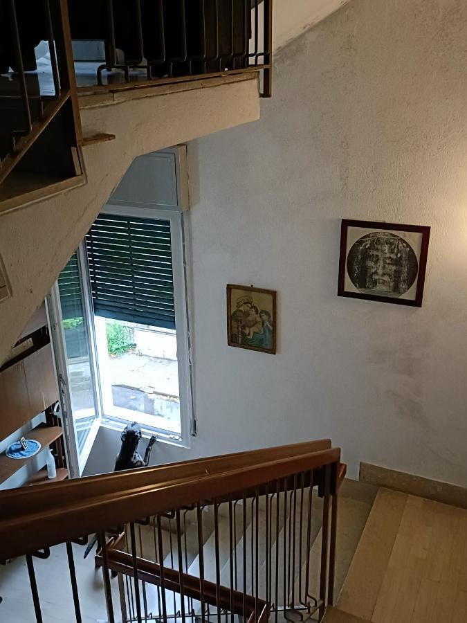 Mavipagi Lägenhet Verona Exteriör bild