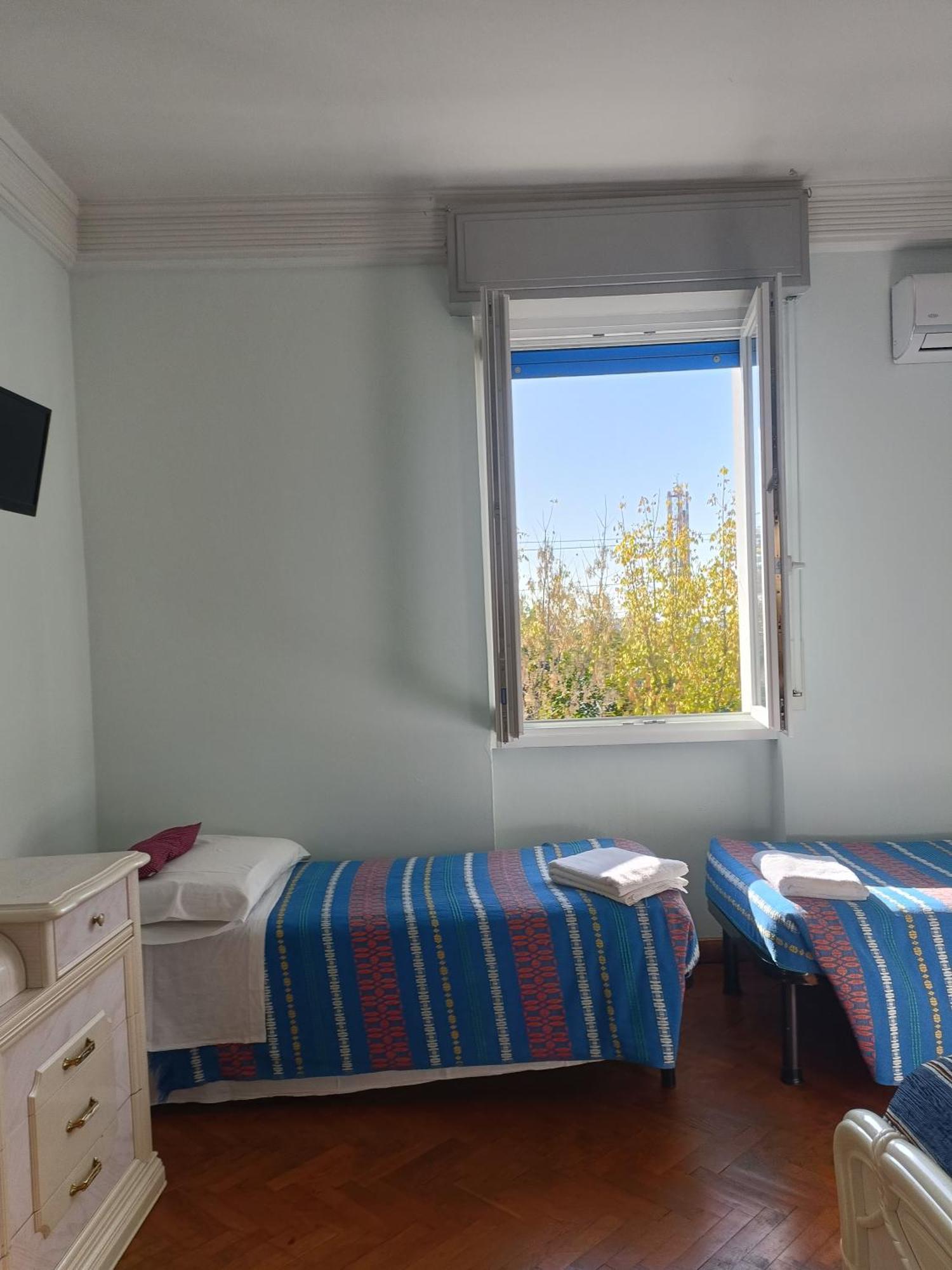 Mavipagi Lägenhet Verona Exteriör bild