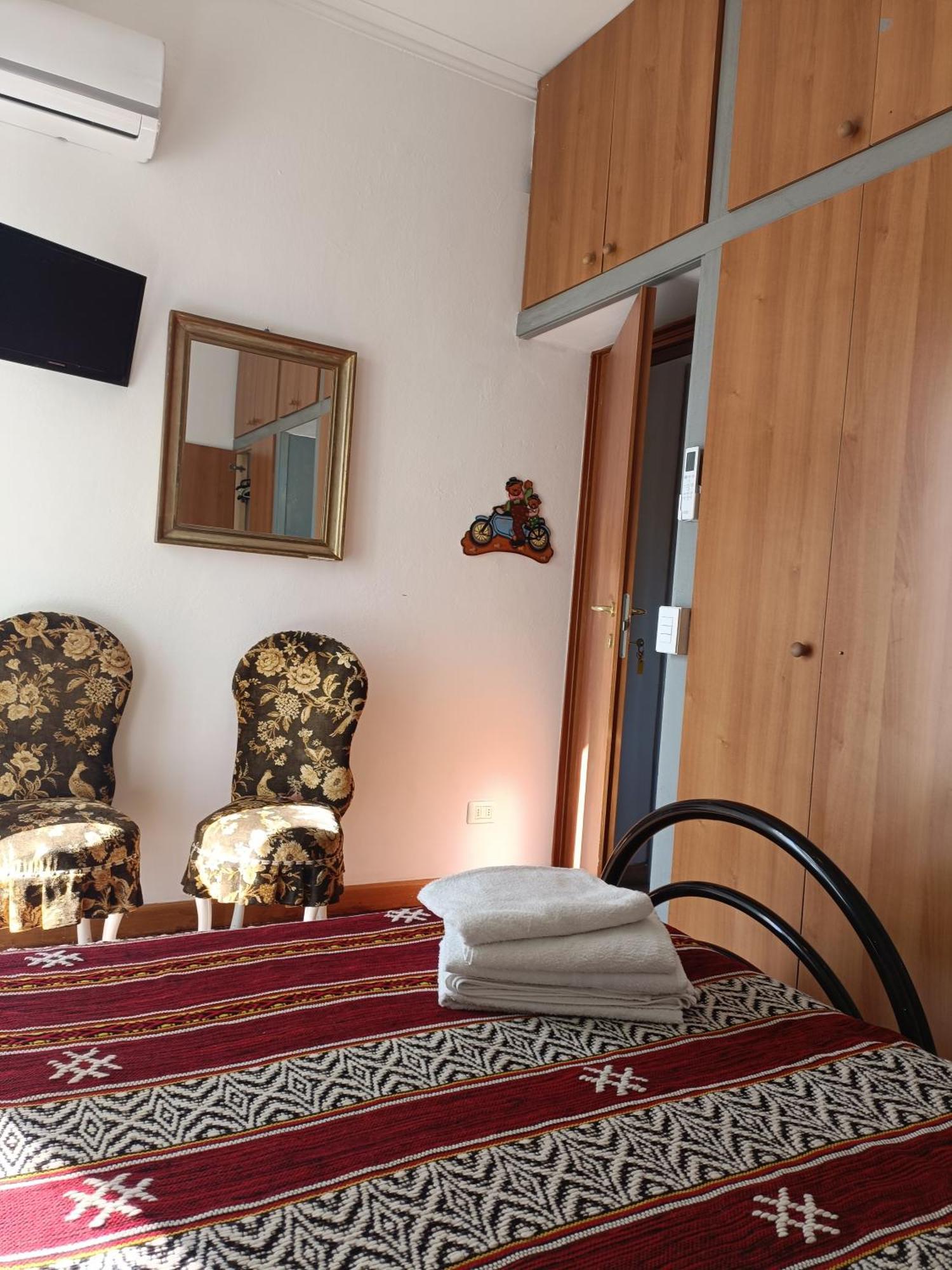 Mavipagi Lägenhet Verona Exteriör bild